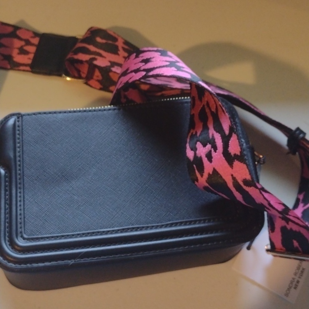 Sondra Roberts crossbody black and leopard print purse